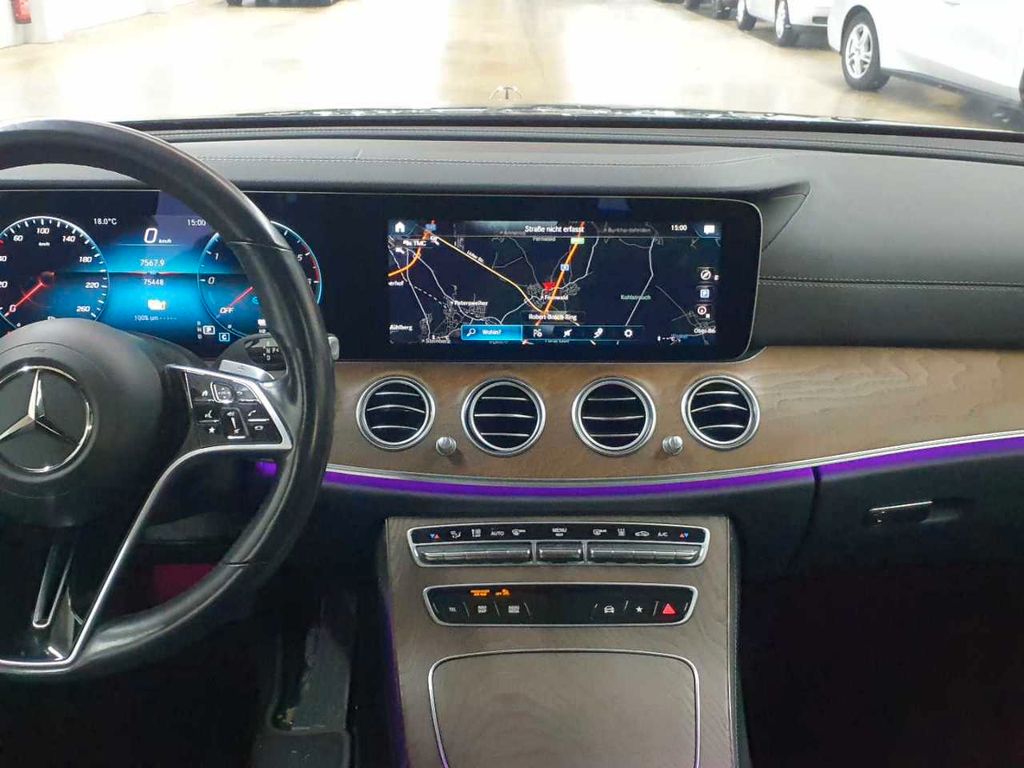 Mercedes-Benz E 300 2022