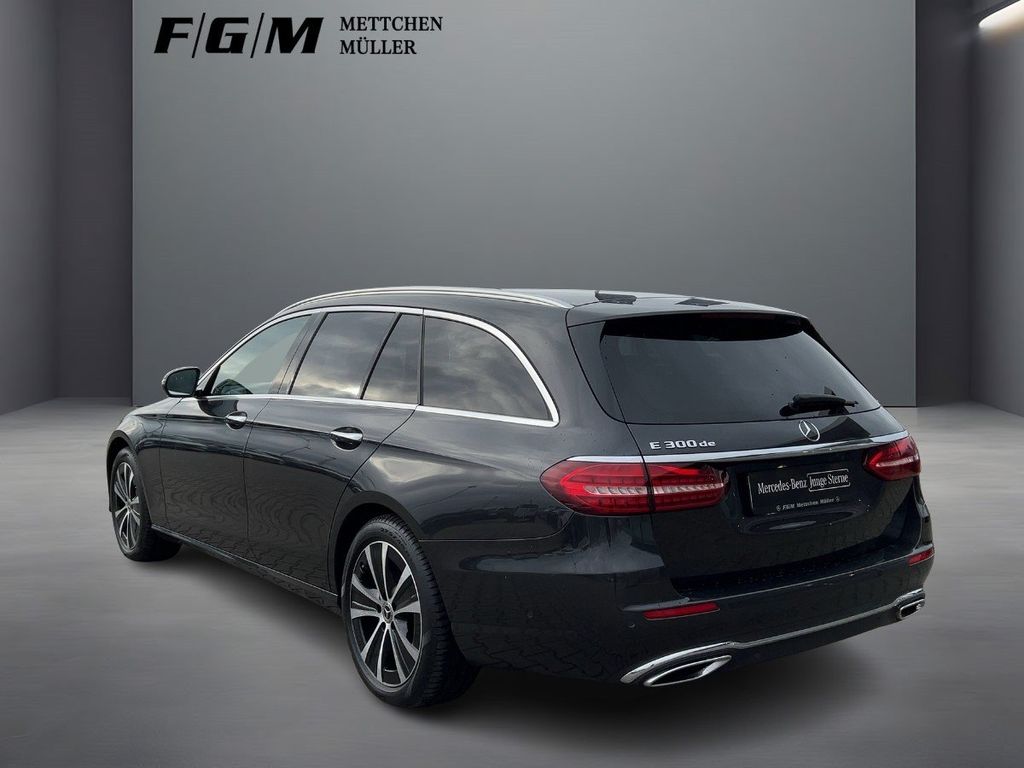 Mercedes-Benz E 300 2022