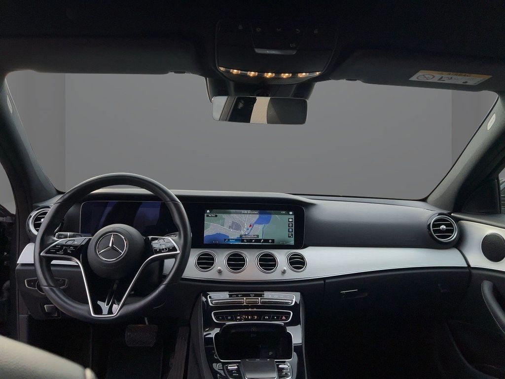 Mercedes-Benz E 300 2022