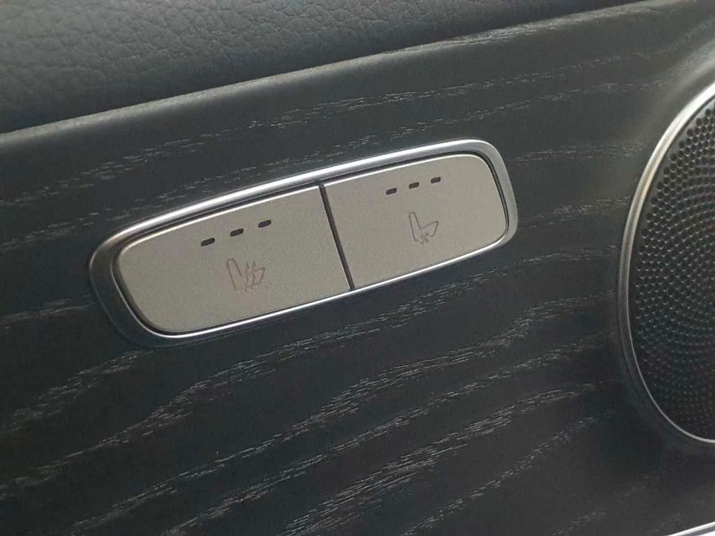 Mercedes-Benz E 300 2022