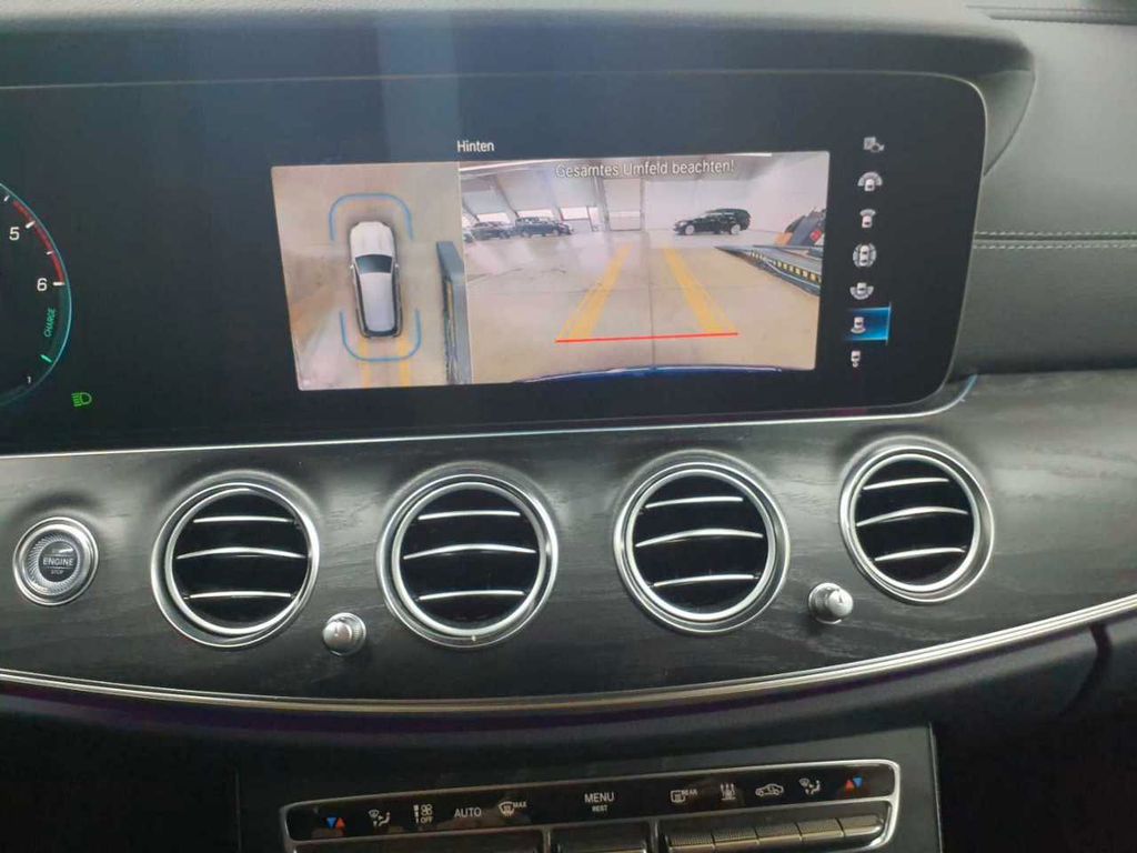 Mercedes-Benz E 300 2022