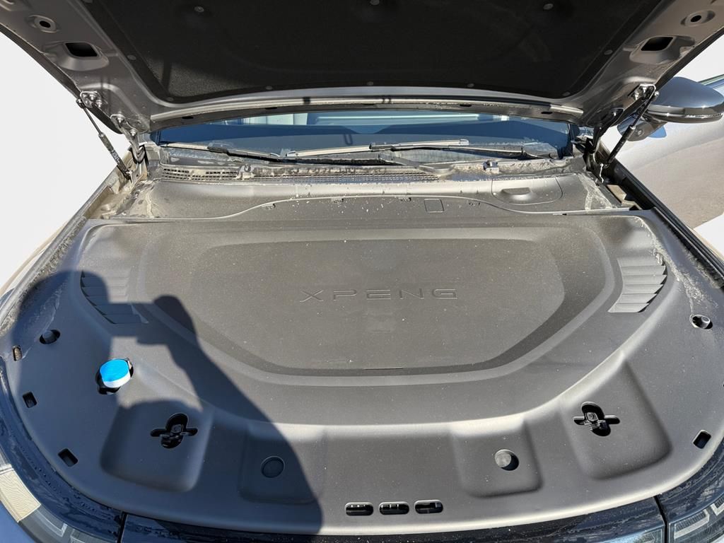 XPENG P7 2025