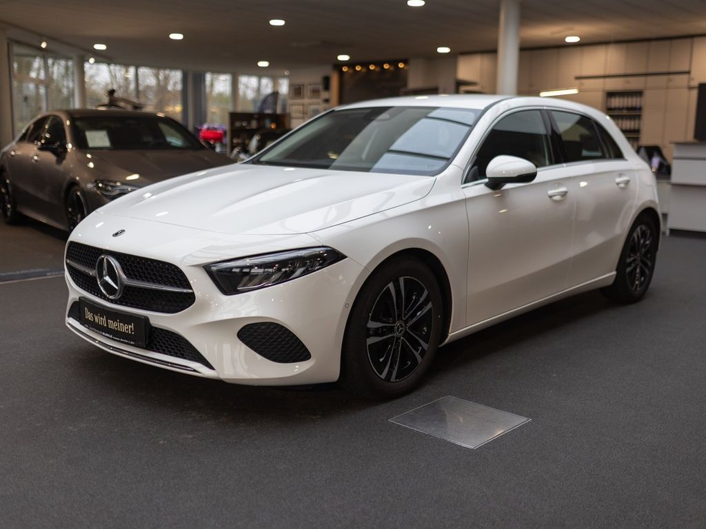 Mercedes-Benz A 200 2024