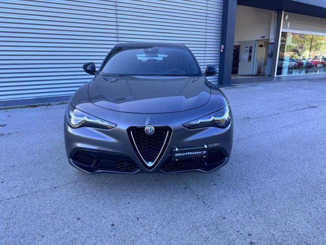 Alfa Romeo Stelvio 2023