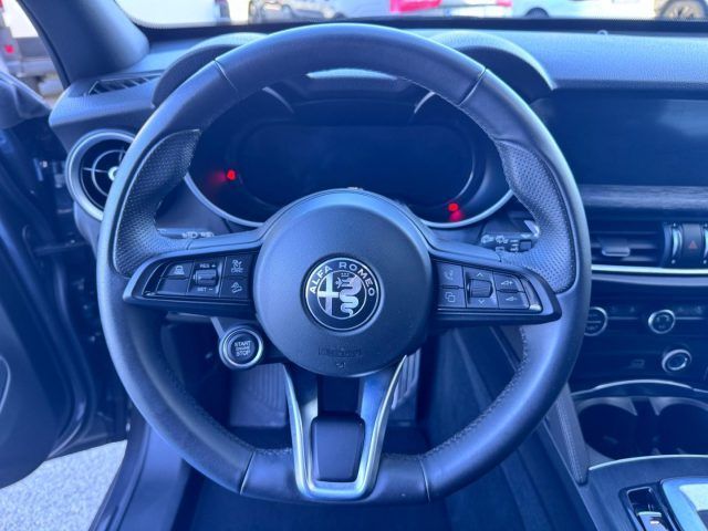 Alfa Romeo Stelvio 2023