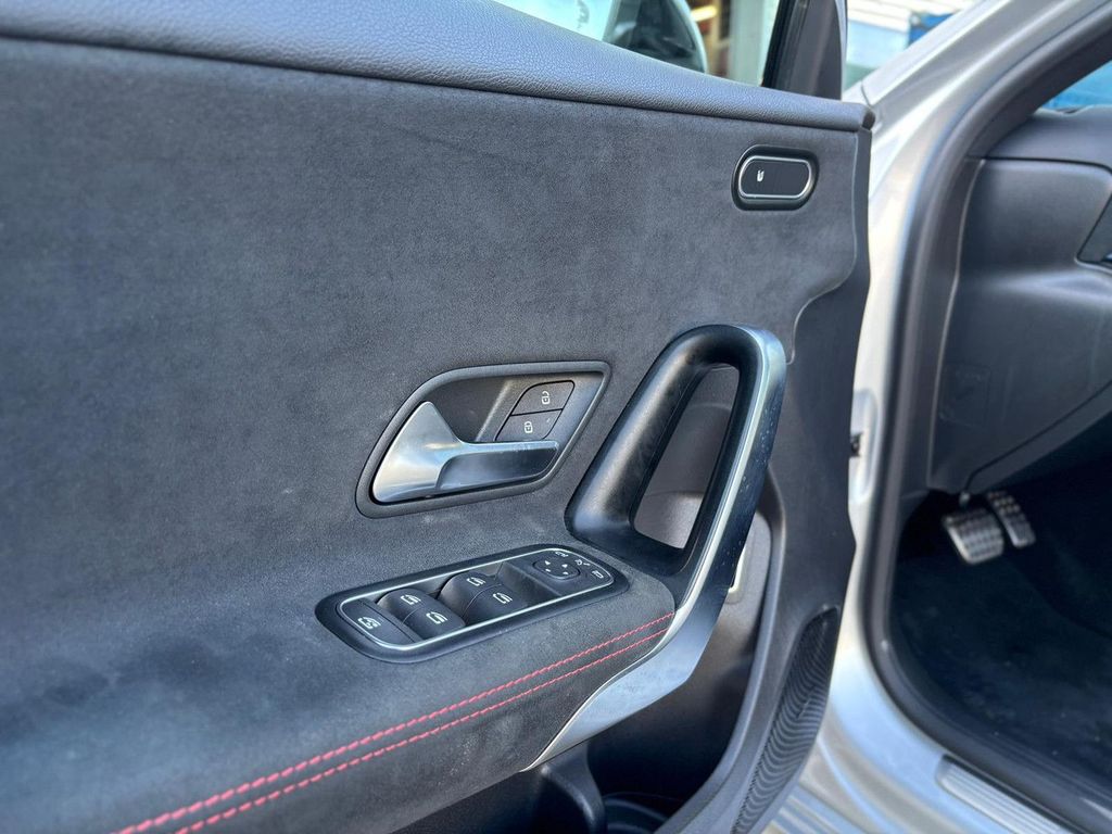 Mercedes-Benz A 250 2022