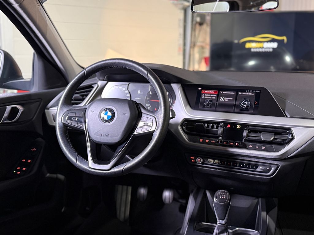 BMW 118 2019