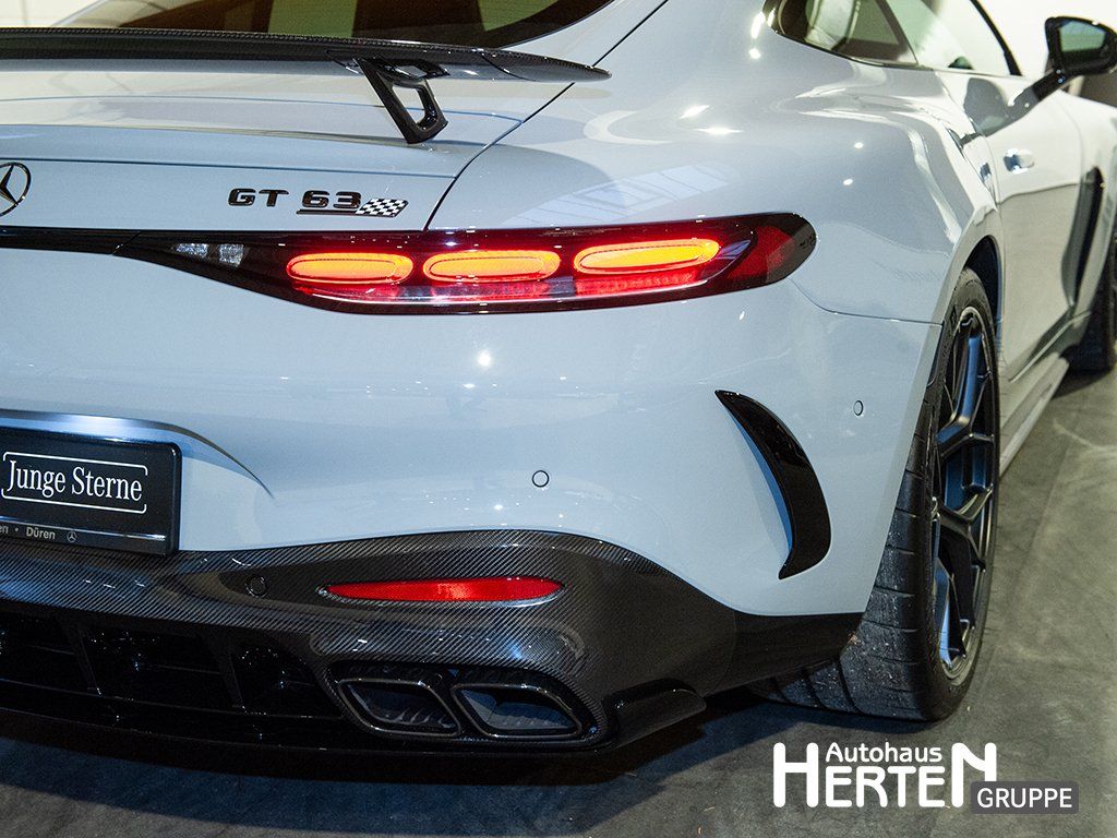 Mercedes-Benz AMG GT 2025