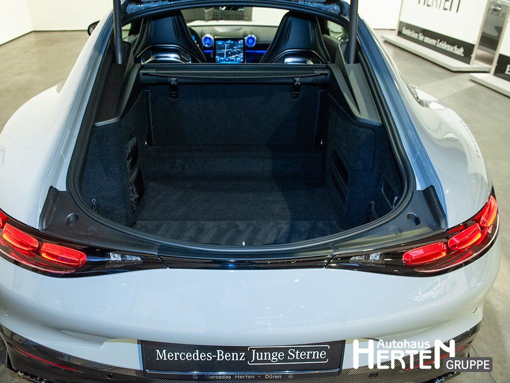 Mercedes-Benz AMG GT 2025