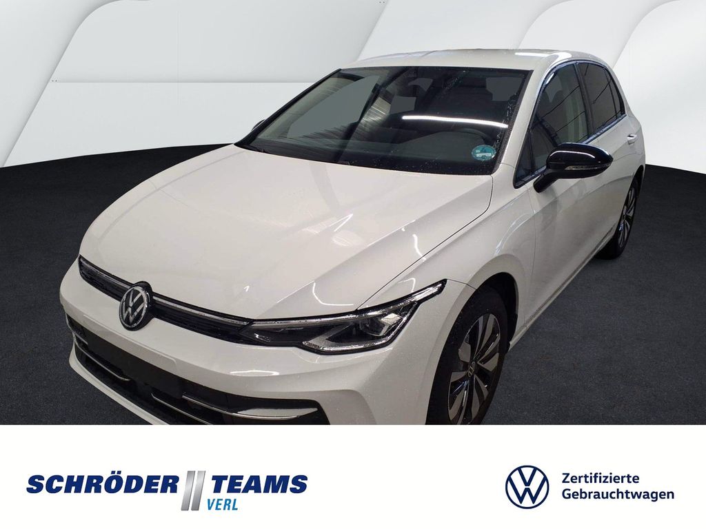 Volkswagen Golf 2025