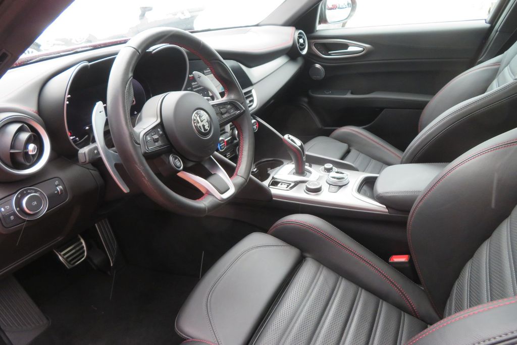 Alfa Romeo Giulia 2023