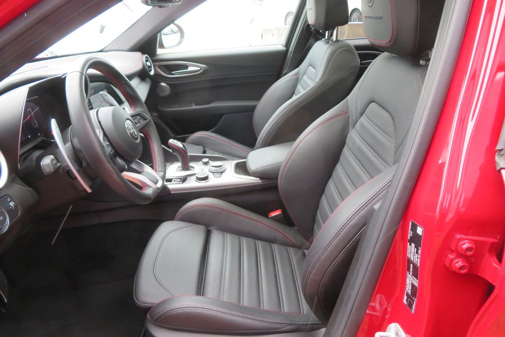 Alfa Romeo Giulia 2023