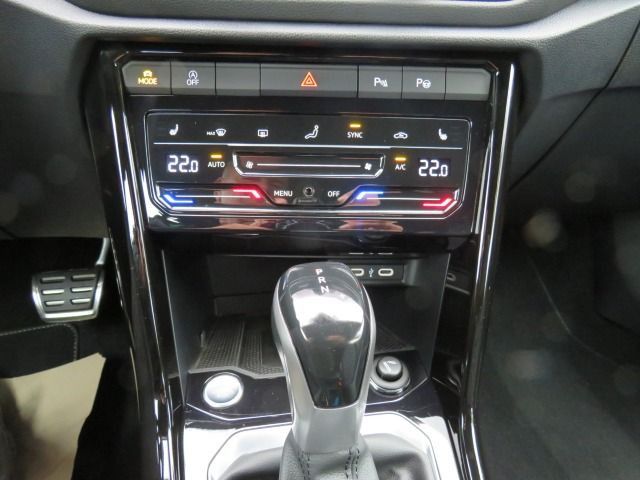 Volkswagen T-Roc 2024