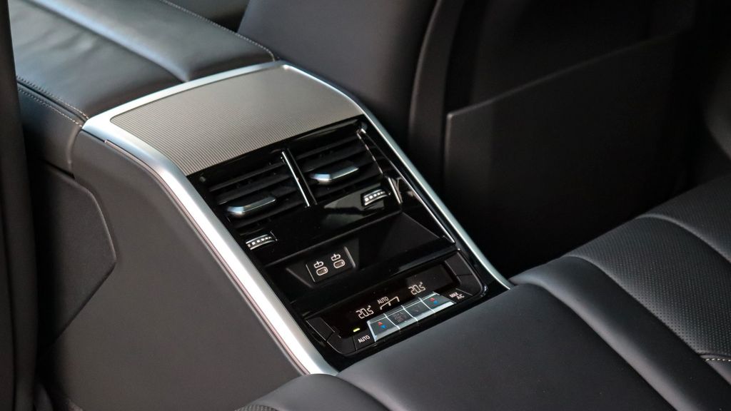 BMW 840 2023