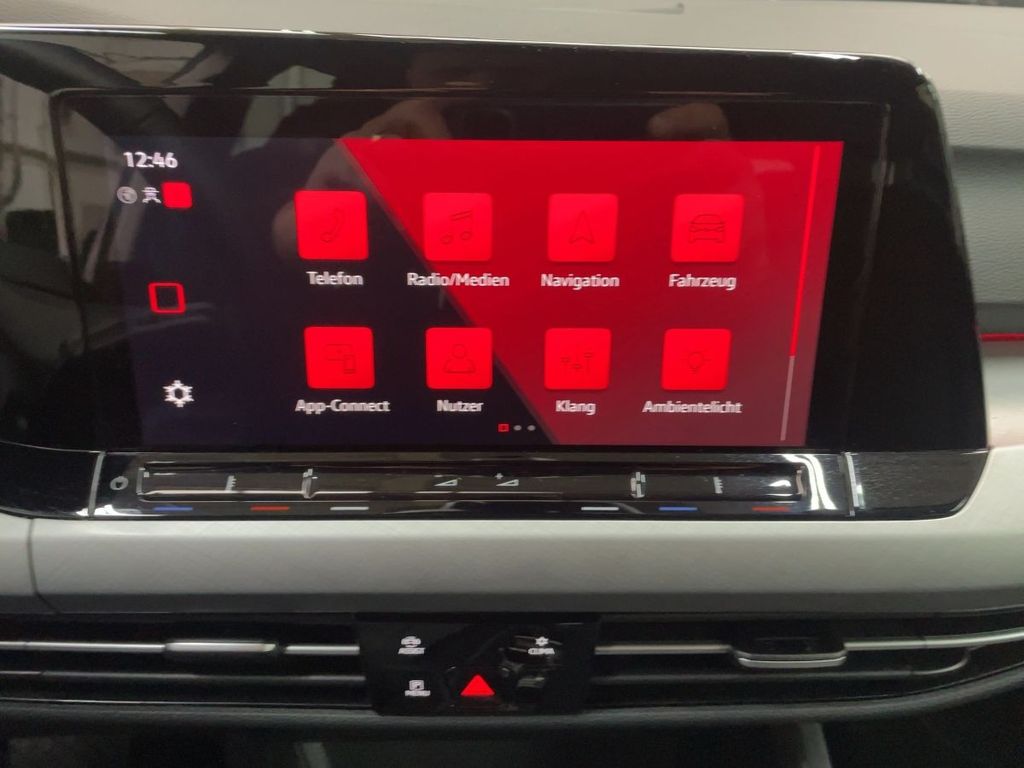 Volkswagen Golf 2023