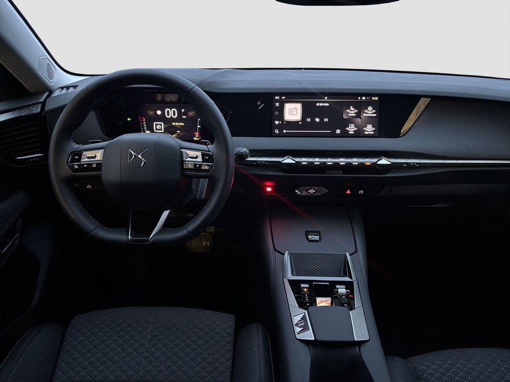 DS Automobiles DS4 2025