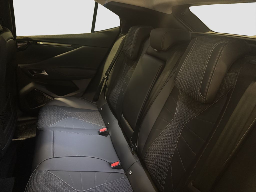 DS Automobiles DS4 2025