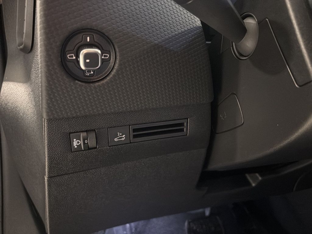 DS Automobiles DS4 2025