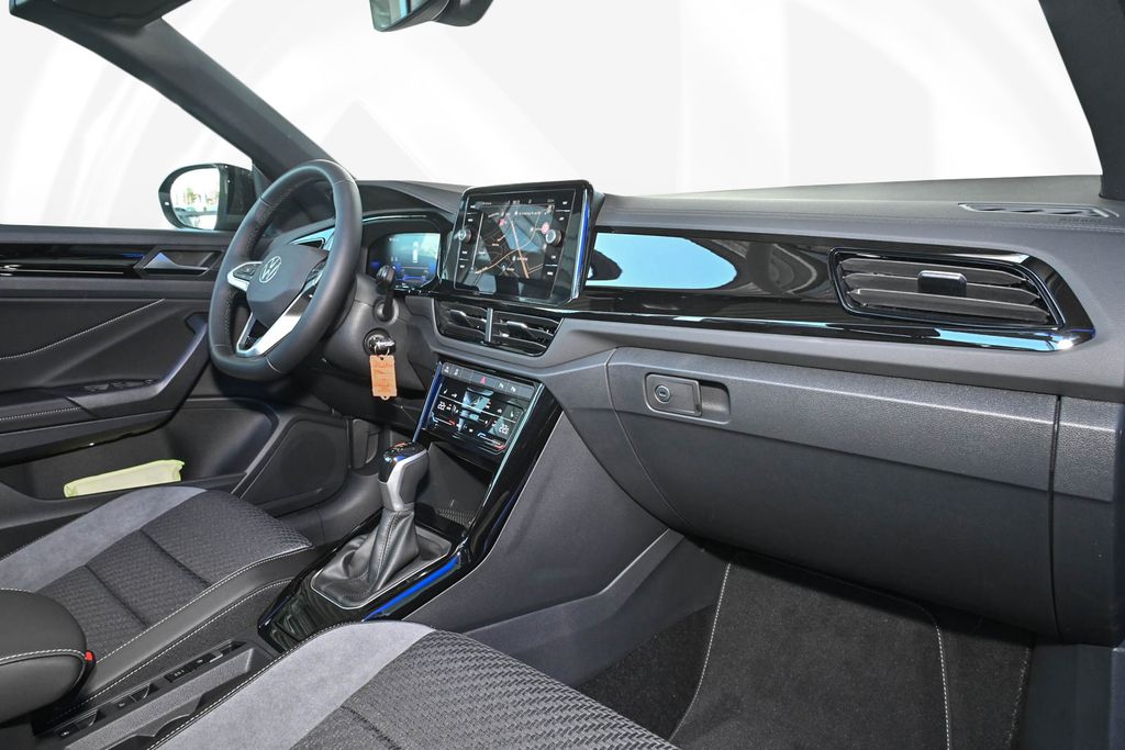 Volkswagen T-Roc 2025