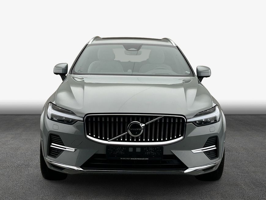 Volvo XC60 2025
