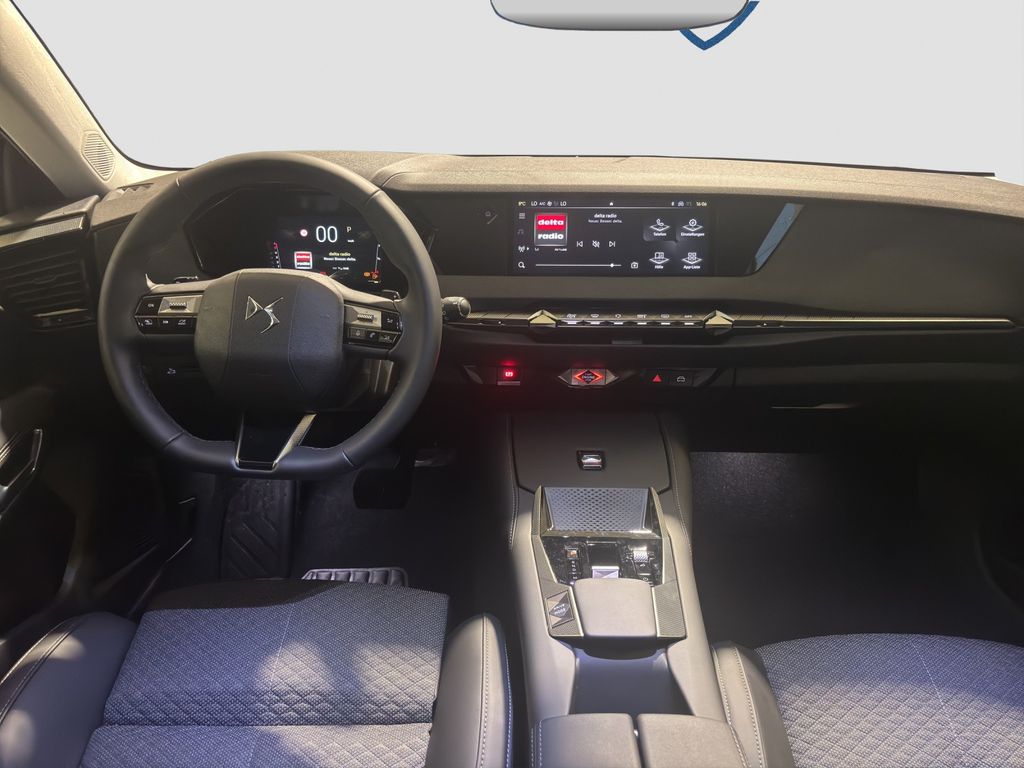 DS Automobiles DS4 2025