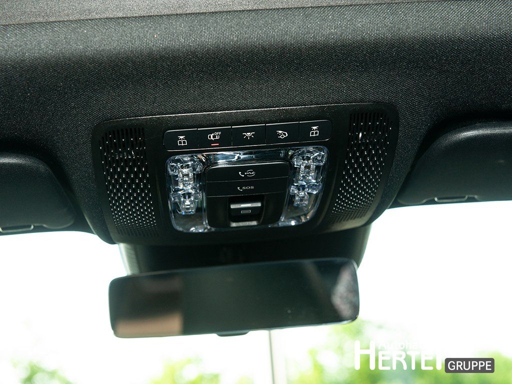 Mercedes-Benz CLA 180 2023