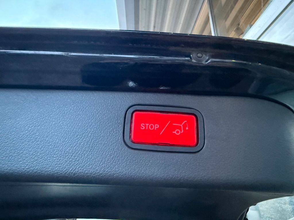 Mercedes-Benz C 300 2025