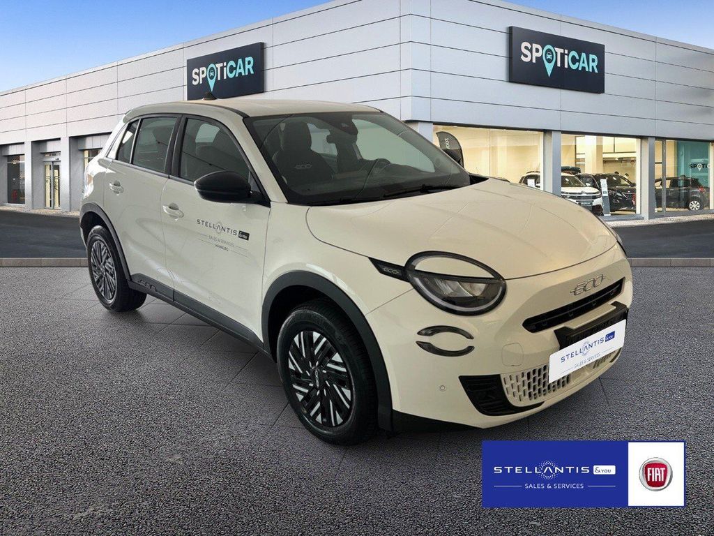 Fiat 600 2025