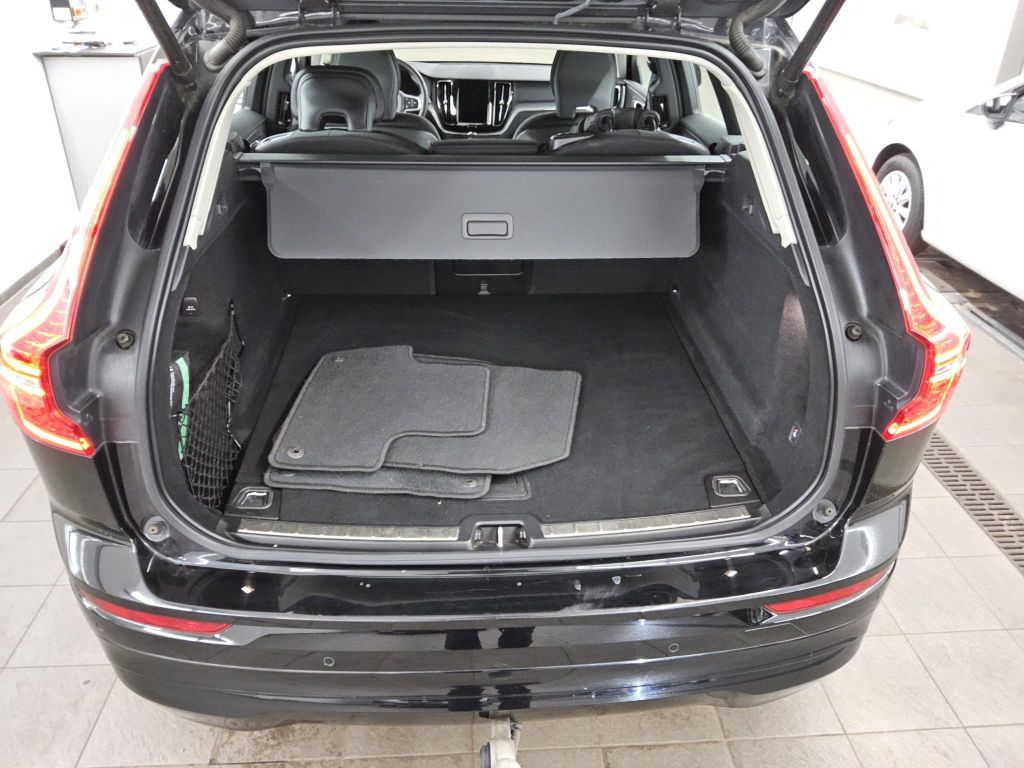 Volvo XC60 2022