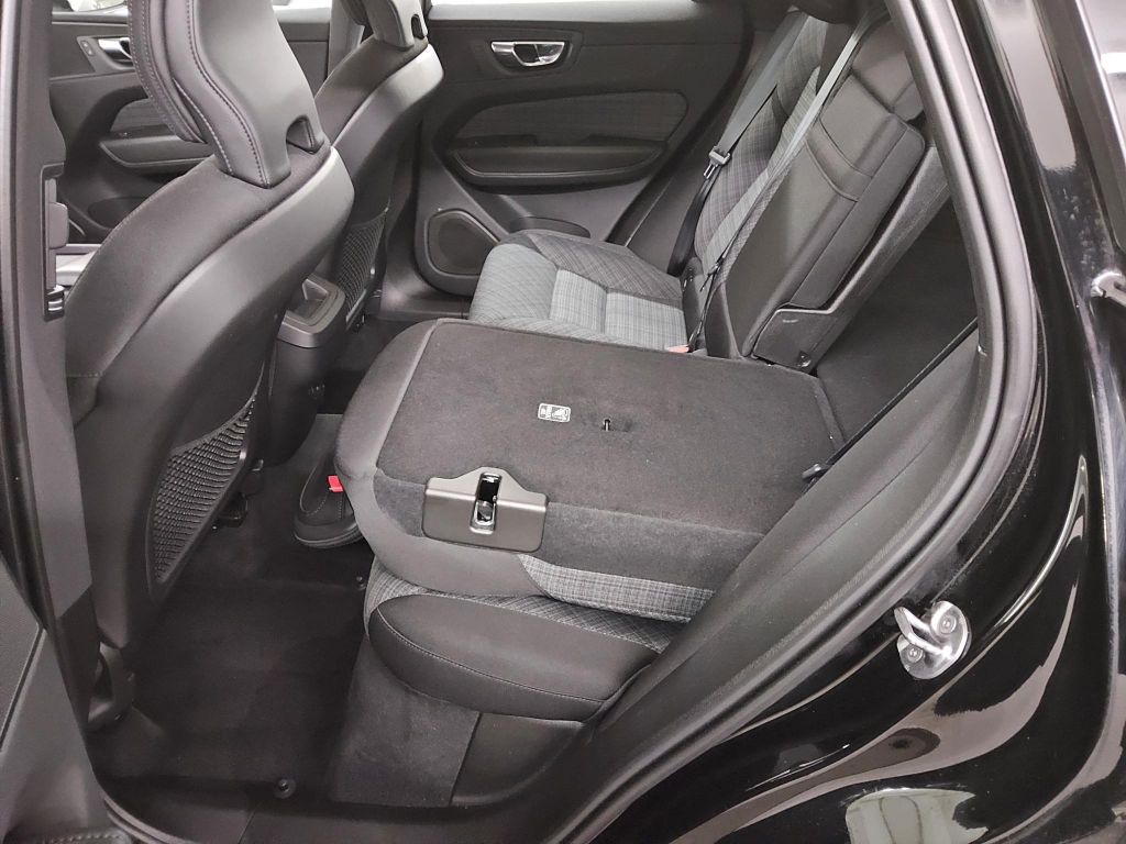 Volvo XC60 2022