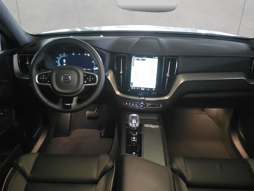 Volvo XC60 2022