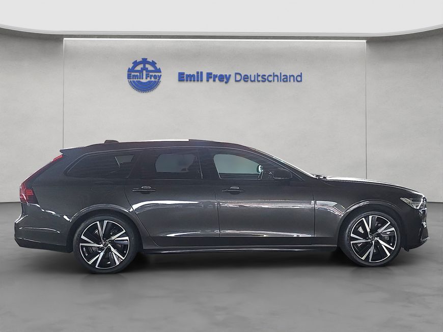 Volvo V90 2021