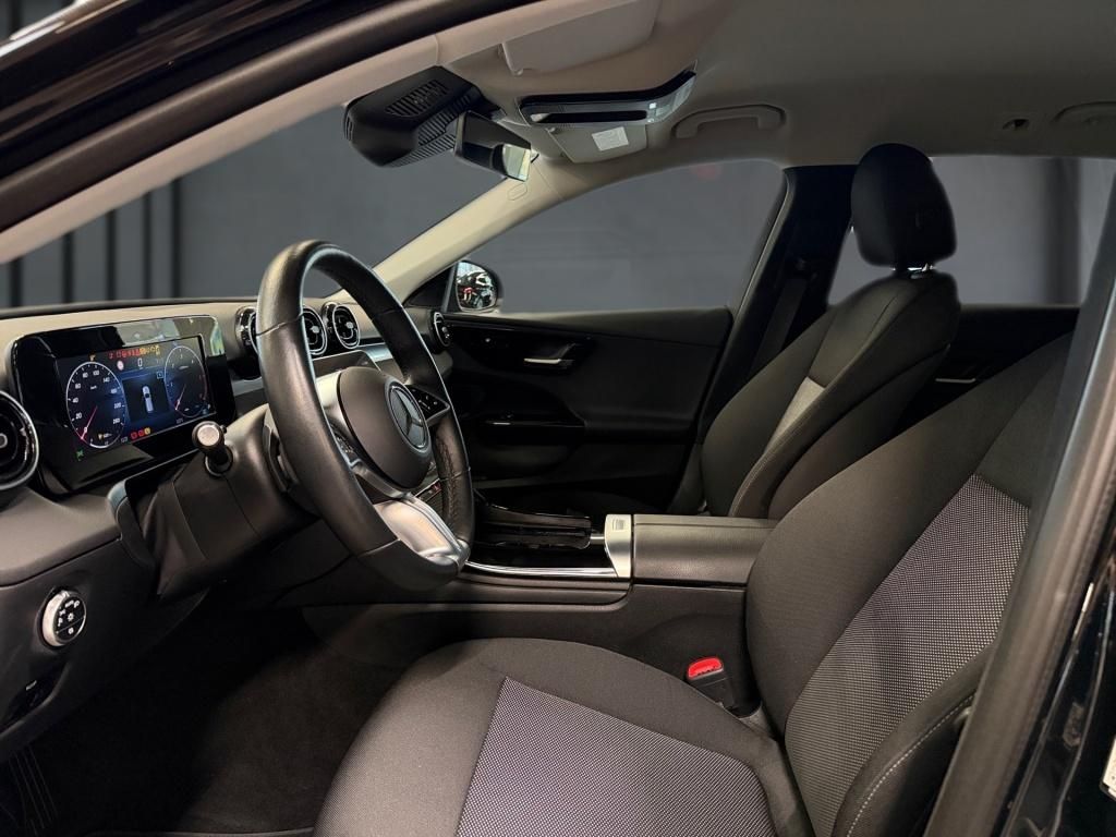 Mercedes-Benz C 200 2023