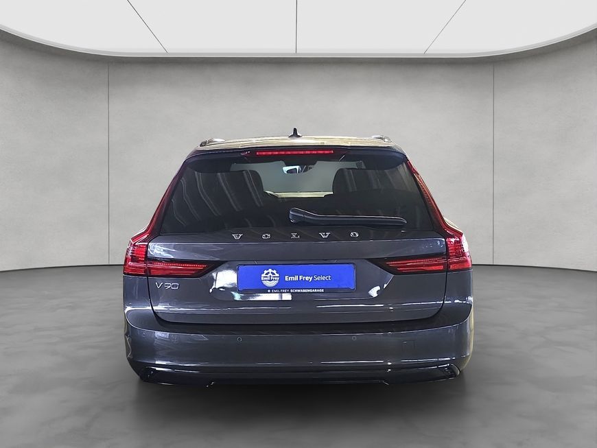 Volvo V90 2021