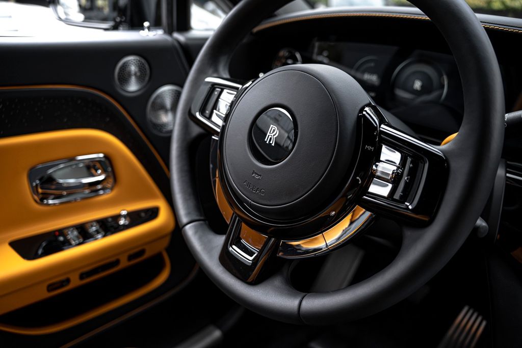 Rolls-Royce Spectre 2025