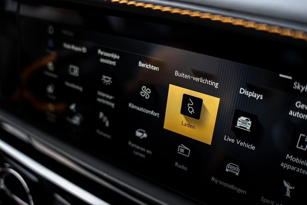 Rolls-Royce Spectre 2025