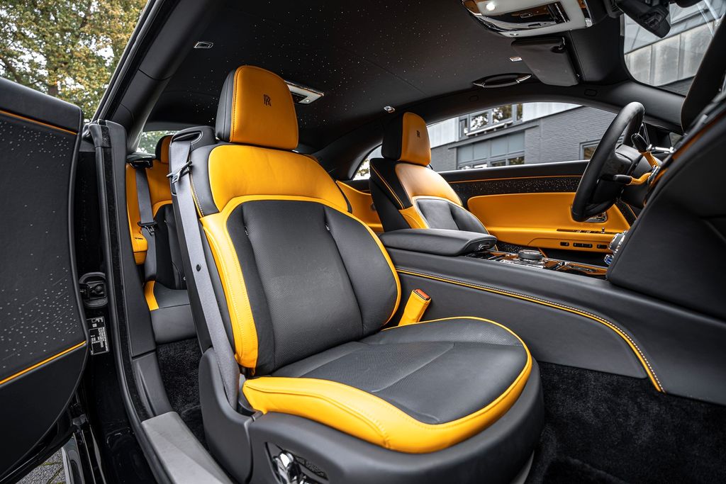 Rolls-Royce Spectre 2025