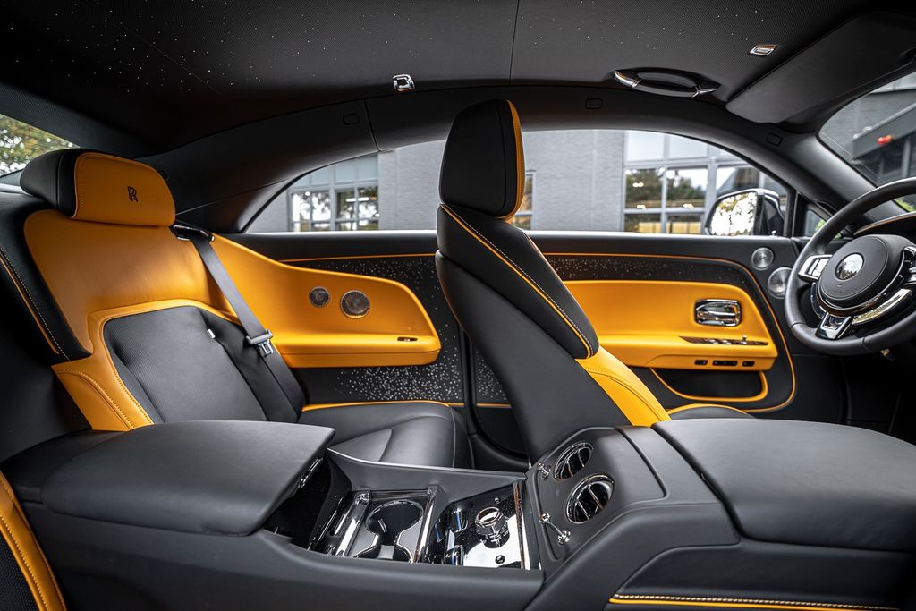 Rolls-Royce Spectre 2025