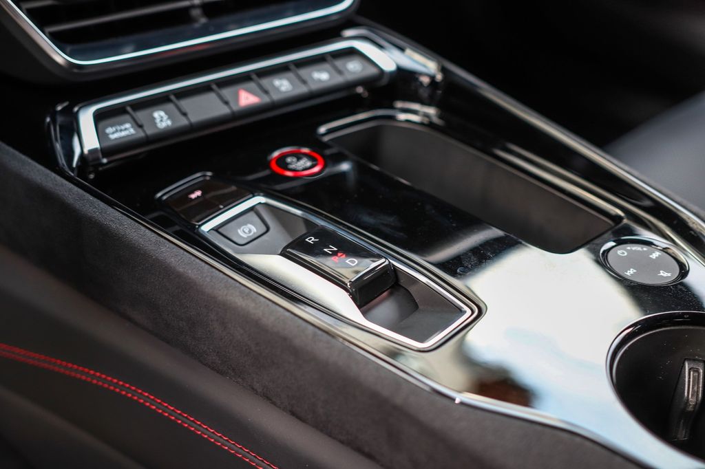 Audi RS e-tron GT 2021