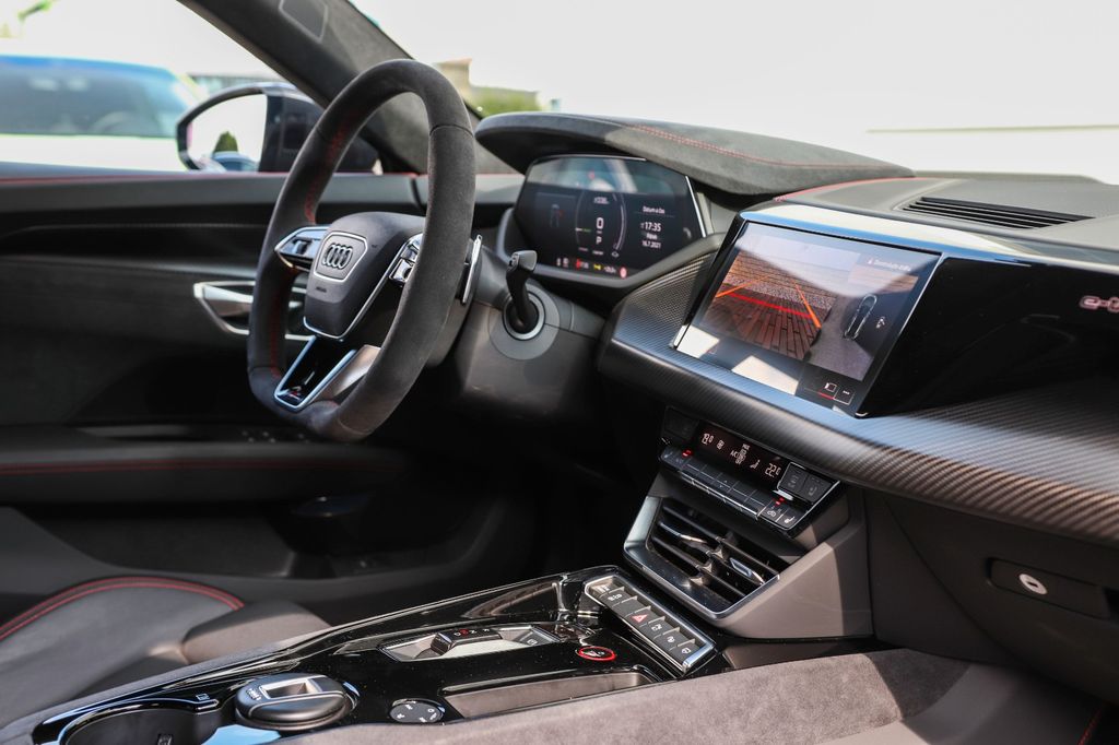 Audi RS e-tron GT 2021