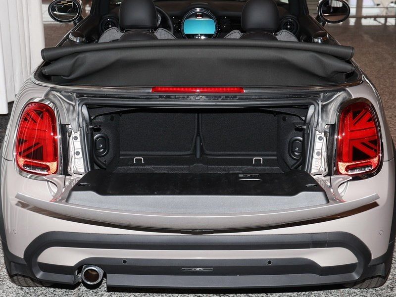 MINI Cooper Cabrio 2022