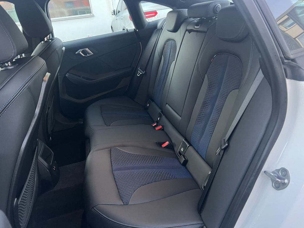 BMW 218 Gran Coupé 2022