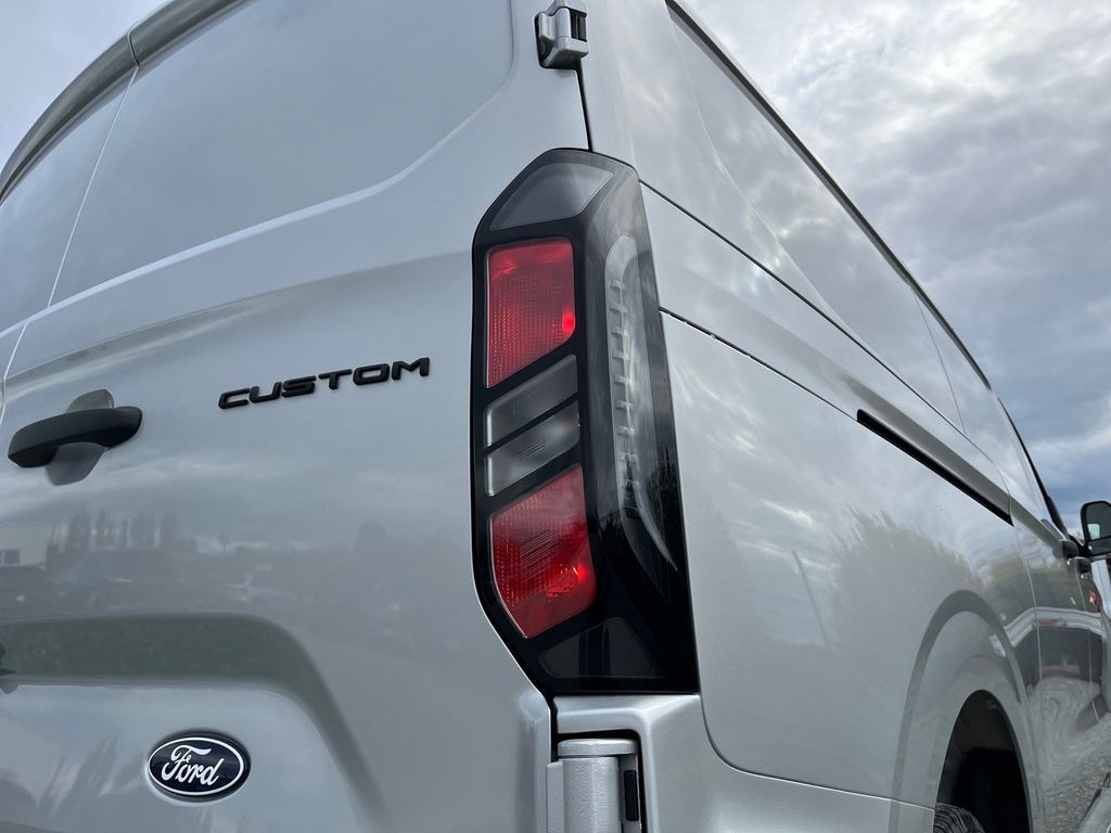 Ford Transit Custom 2025