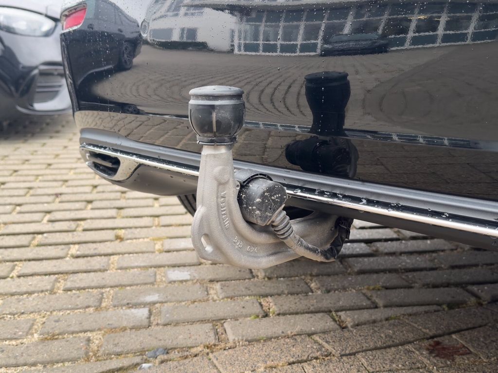 Mercedes-Benz A 180 2025