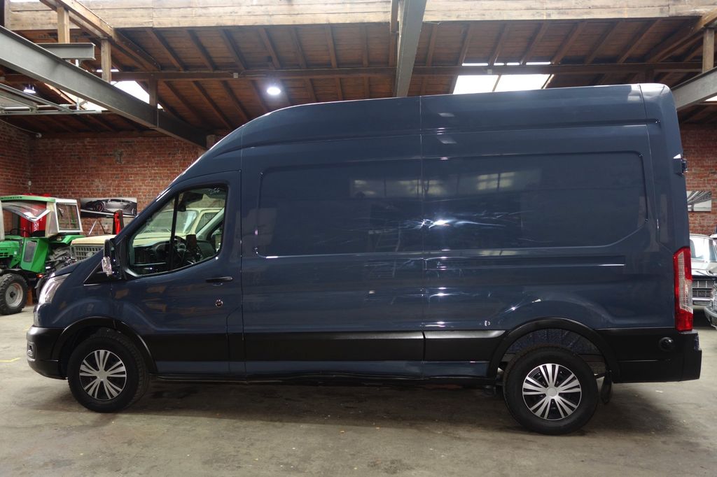 Ford Transit 2021