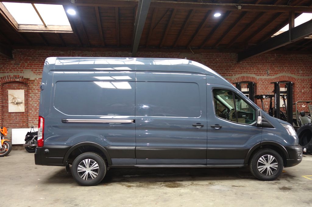 Ford Transit 2021