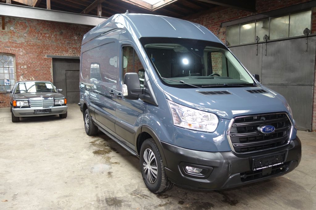 Ford Transit 2021