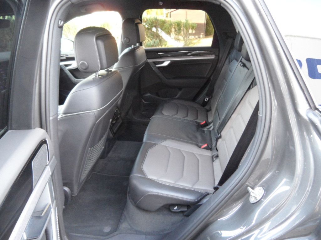 Volkswagen Touareg 2021