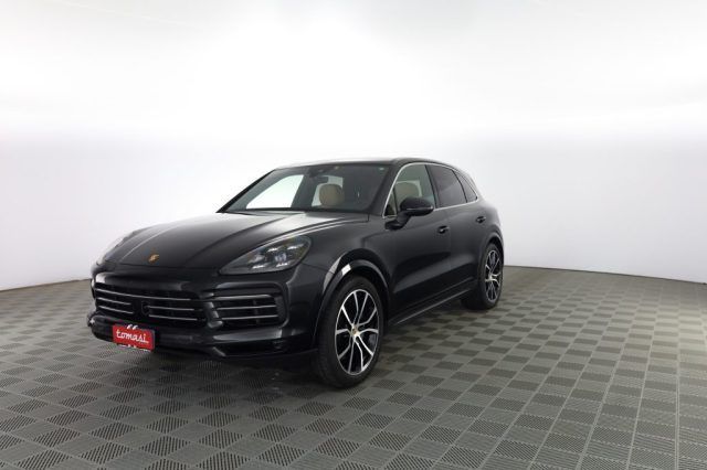 Porsche Cayenne 2022