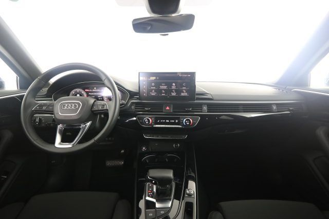 Audi A4 2024
